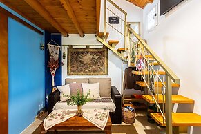 Petalidi Sunny Home One - Charming Garden Nest