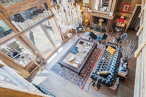 Luxury Stay - Comfortable Chalet With Jacuzzi