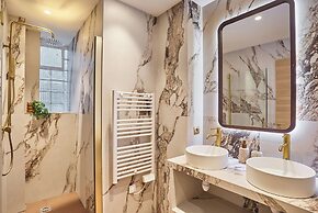 Suite AC Saint Germain des Pres-rue de Rennes