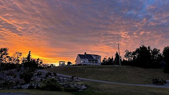 Lantern Hill & Hollow