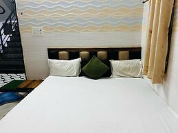 Hotel O Bhuteshwar Mahadev Temple