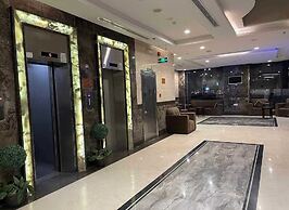 Manarat Al Aziziyah Hotel
