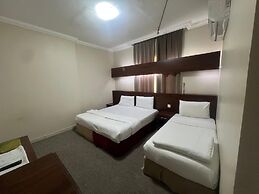 Manarat Al Aziziyah Hotel