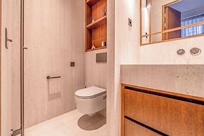 Luxury A/C Apt - 6p/3bdr - Arc de Triomphe