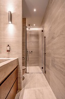 Luxury A/C Apt - 6p/3bdr - Arc de Triomphe