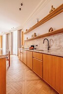 Luxury A/C Apt - 6p/3bdr - Arc de Triomphe