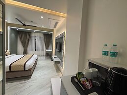 Hotel Raj Hari Palace