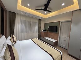 Hotel Raj Hari Palace