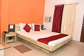Maurya Royal