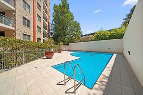 Central Apartment With Underground Parking
