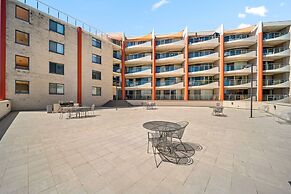 Central Apartment With Underground Parking