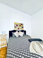 Comfortable 1BR Lounge Westbahnhof