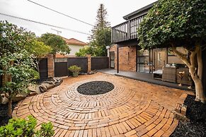 3BR Villa Near CBD & One Tree Hill