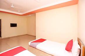 Hotel O Ambuja City Centre Mall