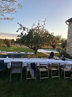 Holiday Home in Pardaillan With Private Pool