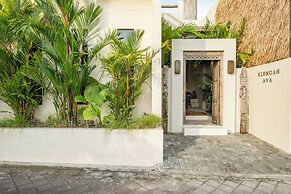 Rice Field Villa with Rooftop Jacuzzi