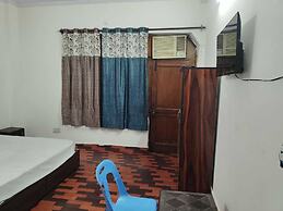 Hotel O Sector 12 Ghaziabad