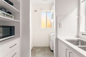 Beautifully Peaceful 2-bed Apartment
