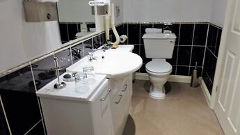 Oakover guest house