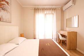 Grandstay Urban Five
