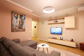 Grandstay Urban Five
