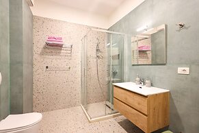 Grandstay Urban Three