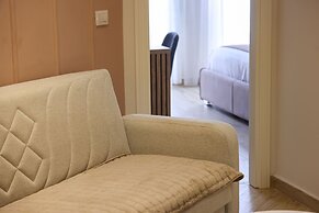 Grandstay Urban Three