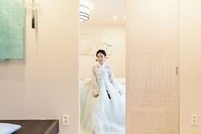 Yul Hotel