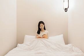 Yul Hotel