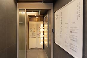 Yul Hotel