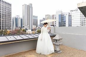 Yul Hotel