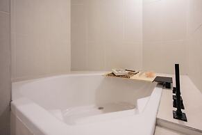 Yul Hotel