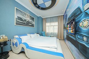 CloudEase International Aparthotel
