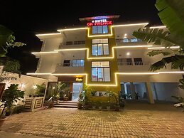 HOTEL GK PALACE