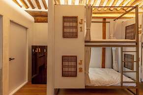 Damitory inn Dongmyo