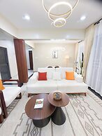 Charm Luxe Homes
