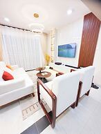 Charm Luxe Homes