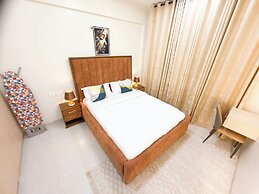 Charm Luxe Homes