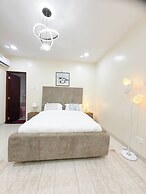 Charm Luxe Homes