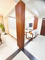 Charm Luxe Homes