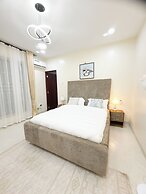 Charm Luxe Homes