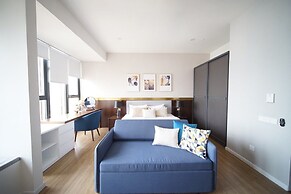 Ceylonz Suites by Mana Mana