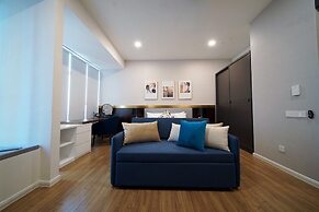 Ceylonz Suites by Mana Mana