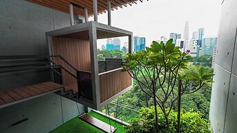 Ceylonz Suites by Mana Mana