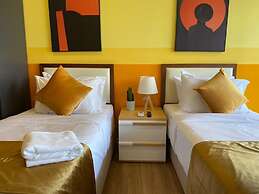 Ceylonz Suites by Mana Mana