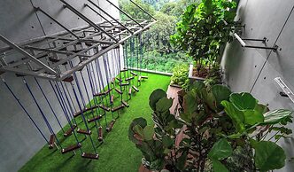 Ceylonz Suites by Mana Mana