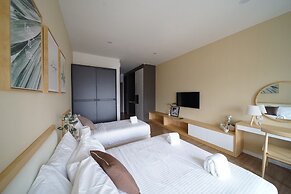 Ceylonz Suites by Mana Mana