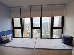 Ceylonz Suites by Mana Mana
