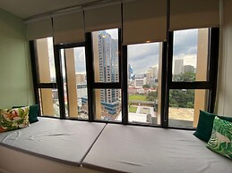 Ceylonz Suites by Mana Mana