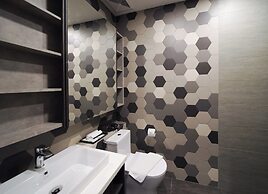 Ceylonz Suites by Mana Mana